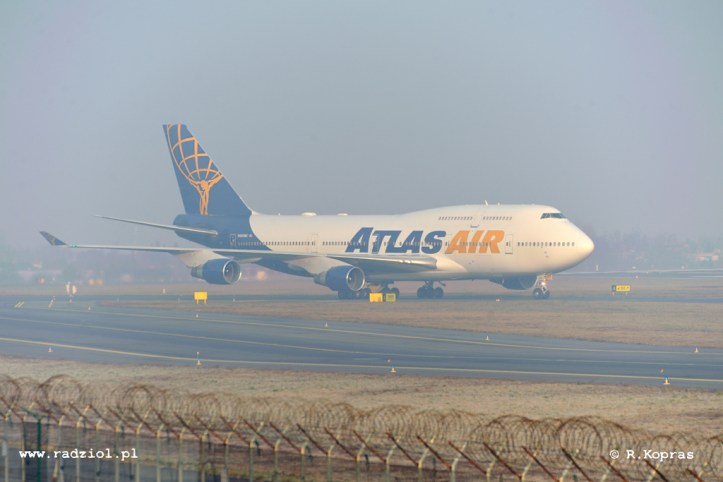50320_B747-422_02_radziolpl