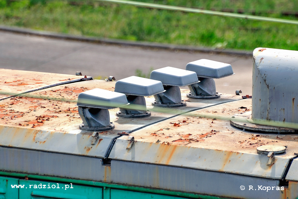 SP32-073_engineairinlet_radziolpl