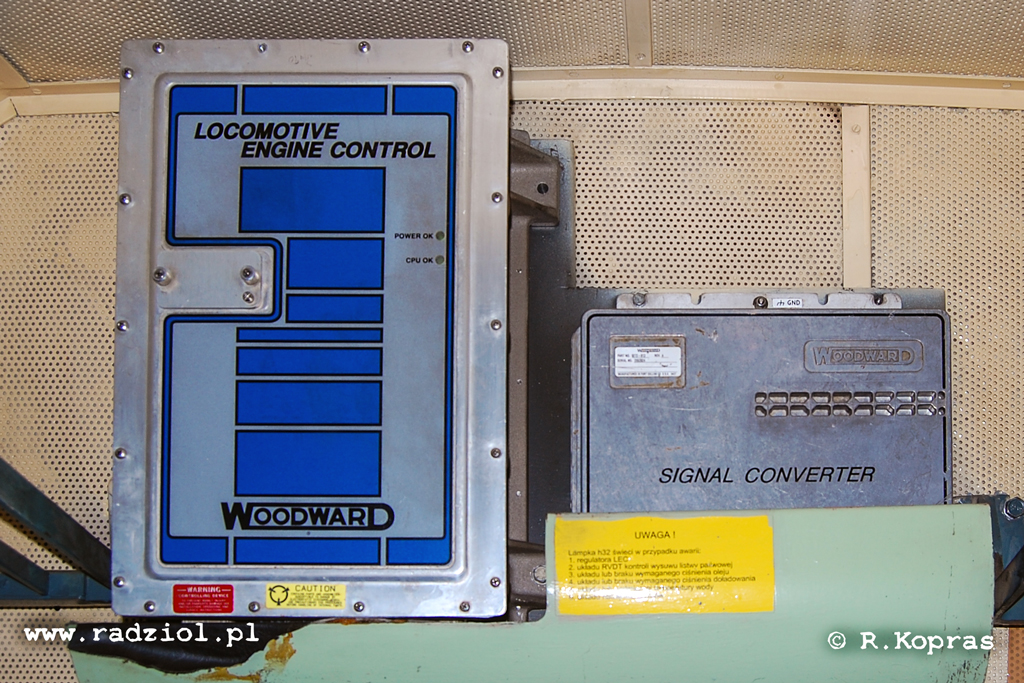 sp32-073_woodward_kabina_radziolpl